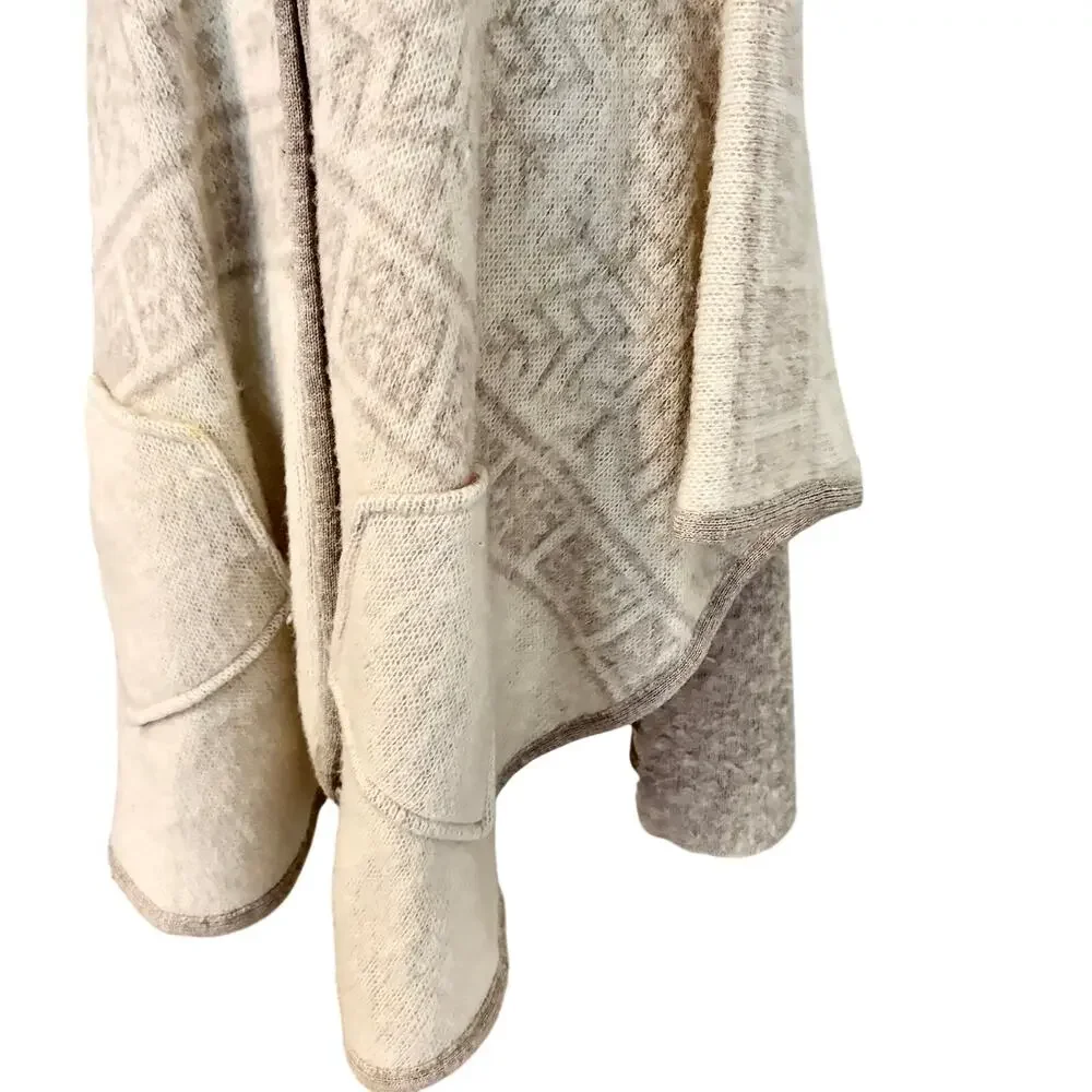 Vintage Tundra Canada Fluffy Scandanavian Wool Zip Cape Coat w/ Hooded Scarf